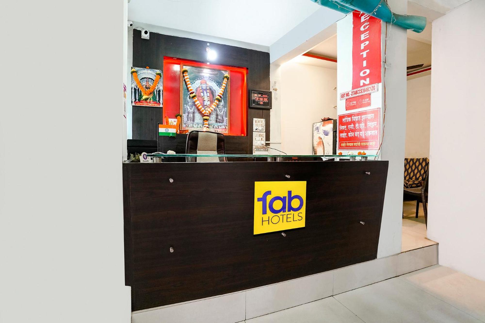 Fabhotel Silver Inn II Nashik Exteriör bild