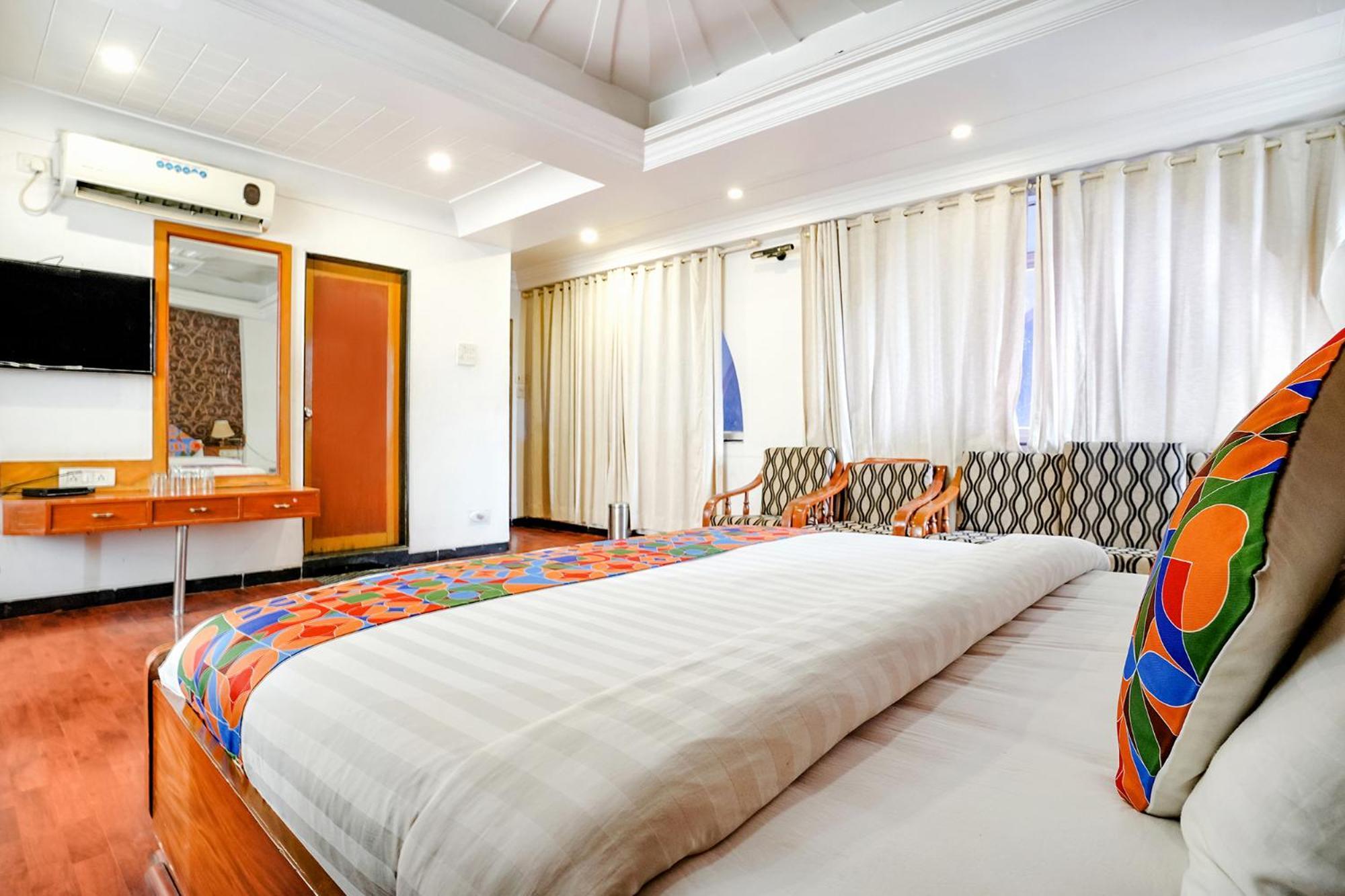 Fabhotel Silver Inn II Nashik Exteriör bild
